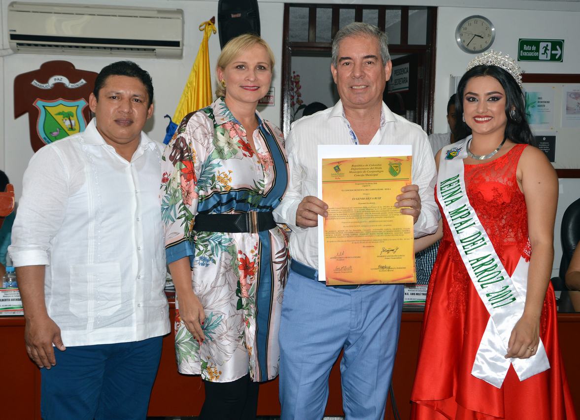 Arismendi Sánchez, Viviana Rubiano, Eugenio Silva y la Reina Vicky Yulitza Palencia.